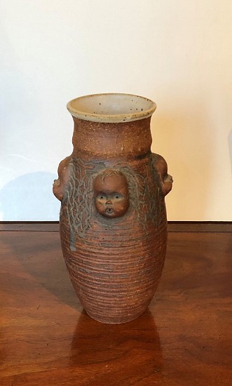D. J. Lafon, No. 1
Terra Cotta, 9 1/2 x 5 x 3 1/2 in. (24.1 x 12.7 x 8.9 cm)
LAF2056
$1,100
Gallery staff will contact you 72 hours after purchase regarding any additional shipping costs.