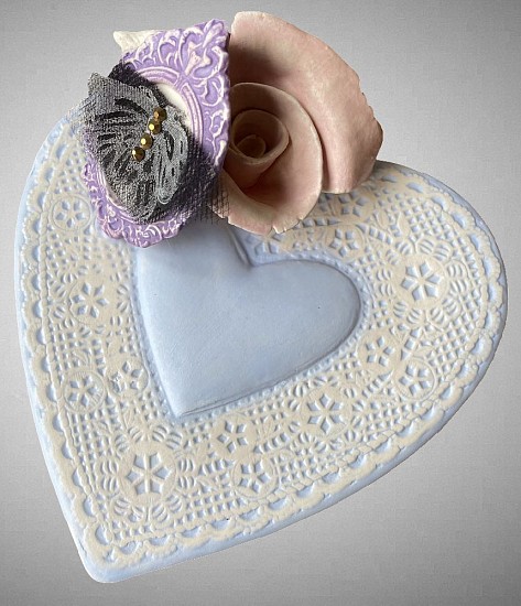Nicole & Aztrid Moan, BLUE DOILY HEART PINK ROSE PURPLE FRAME I
Porcelain clay, underglaze, glaze, block print chiffon butterflies, 6 x 6 in. (15.2 x 15.2 cm)
NAMOAN003
$350
Gallery staff will contact you 72 hours after purchase regarding any additional shipping costs.